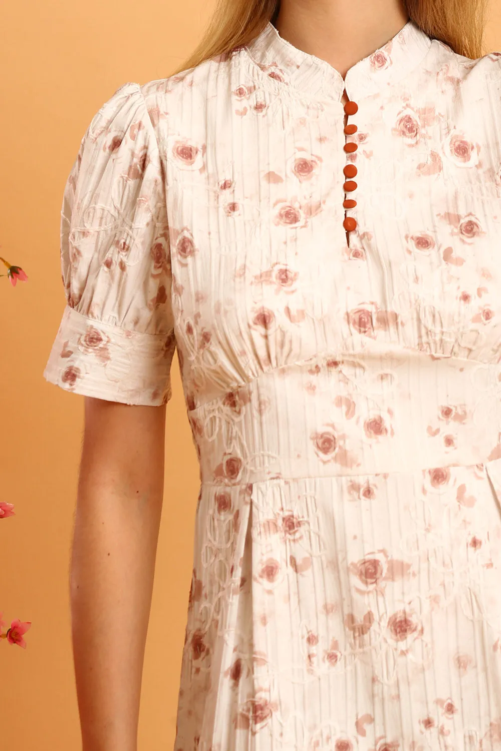 Bevelia Cheongsam in Rose Blush