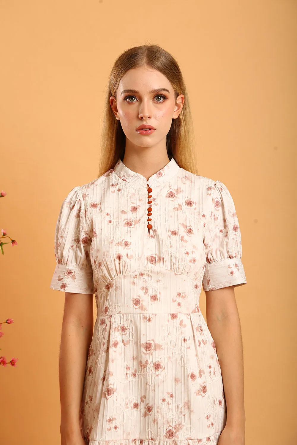 Bevelia Cheongsam in Rose Blush