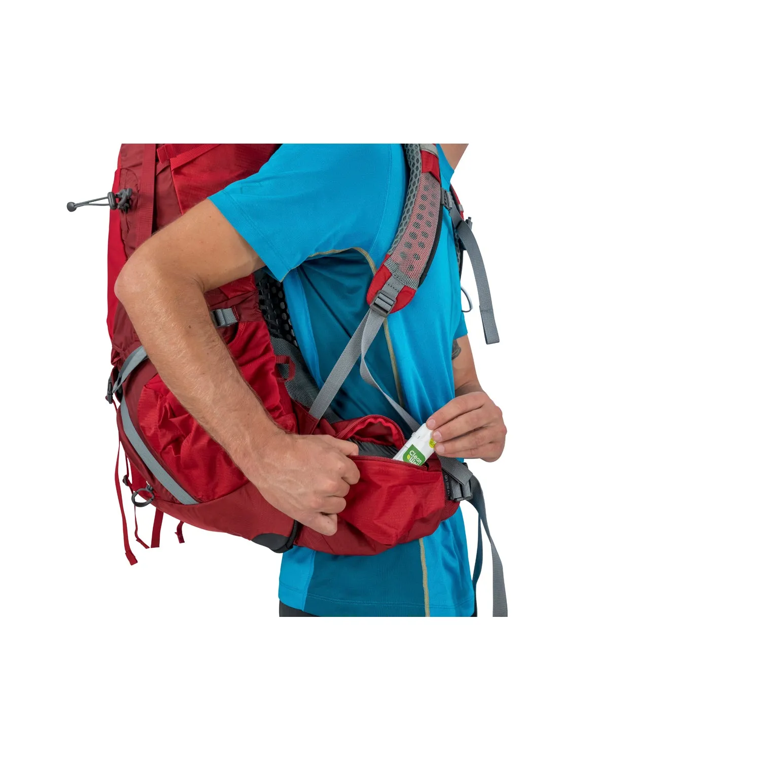 Osprey Atmos AG 50 Backpack with Raincover - Medium - Men's Backpacking