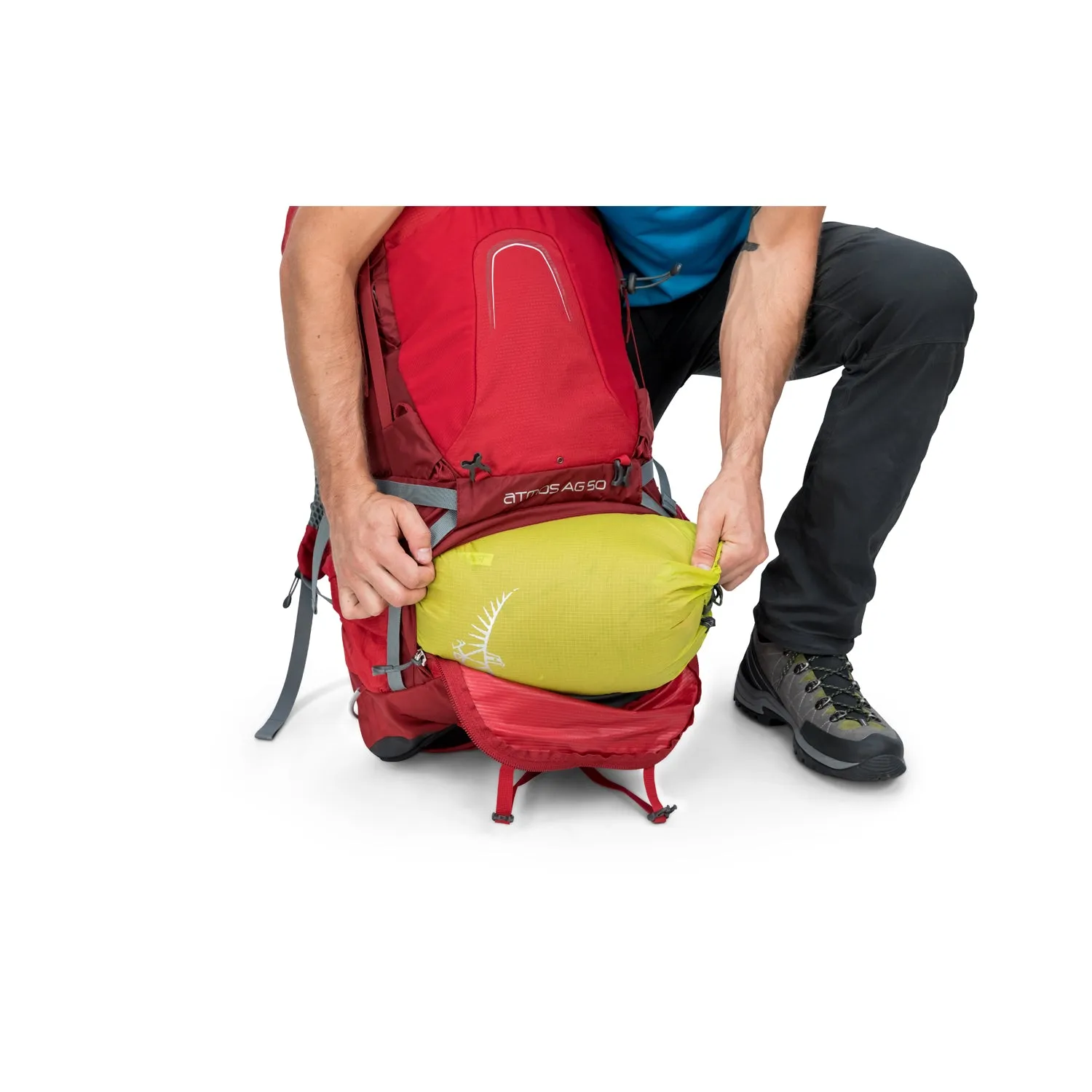 Osprey Atmos AG 50 Backpack with Raincover - Medium - Men's Backpacking