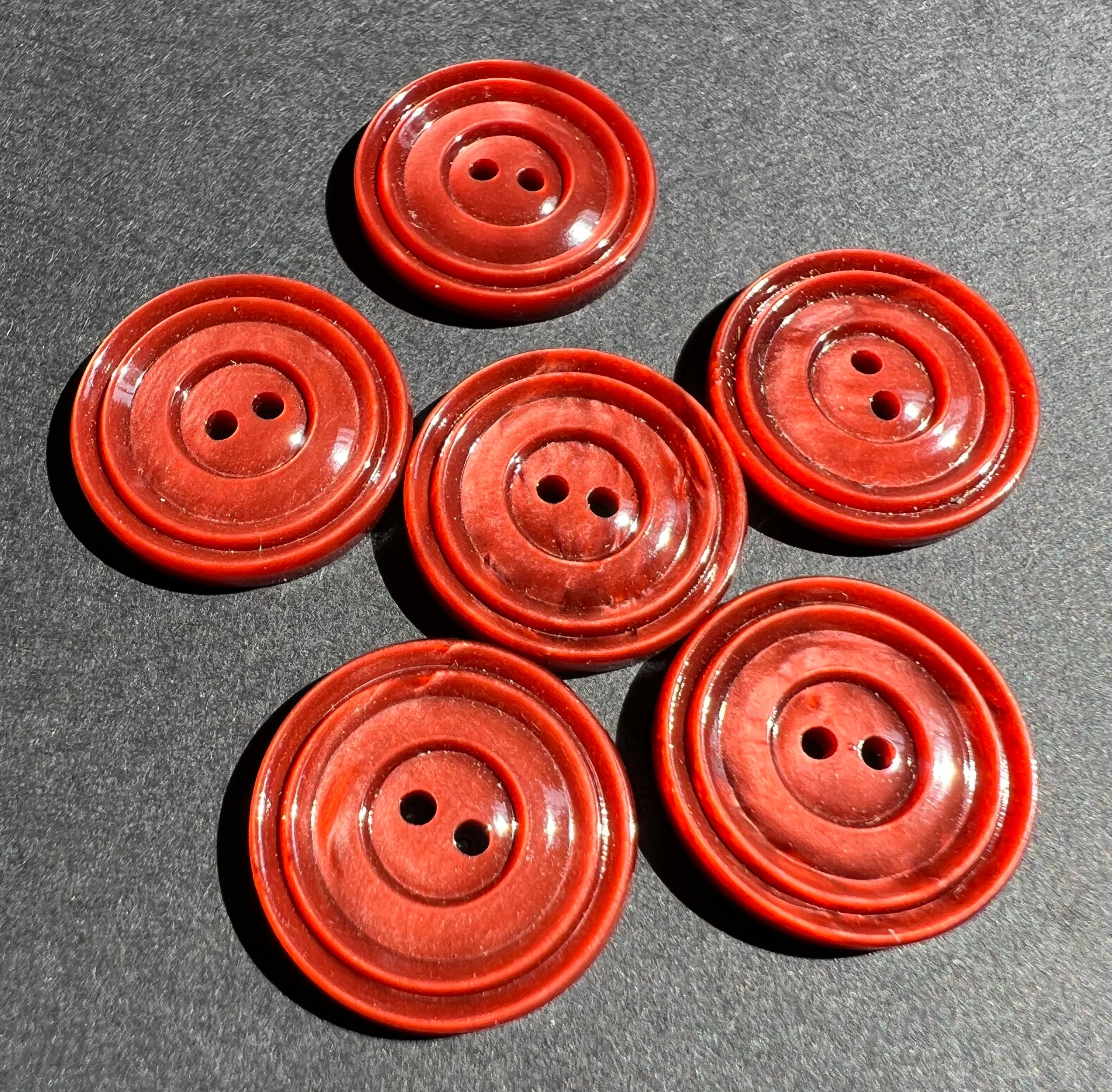 Rich Cinnamon Brown Vintage Buttons - 2.3cm or 1.9cm in Lots of 6 or 12